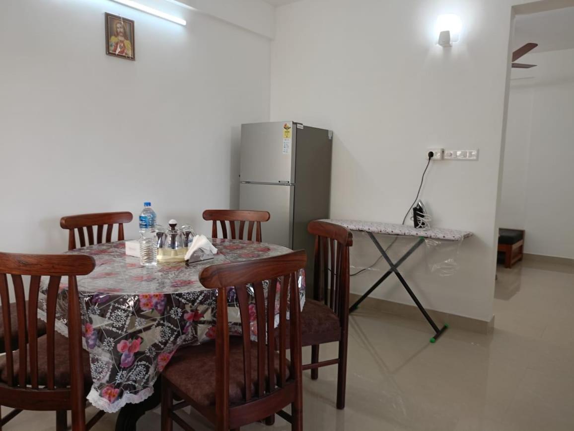 Alite Enclaves Fully Furnished Apartments Thrissur Екстериор снимка