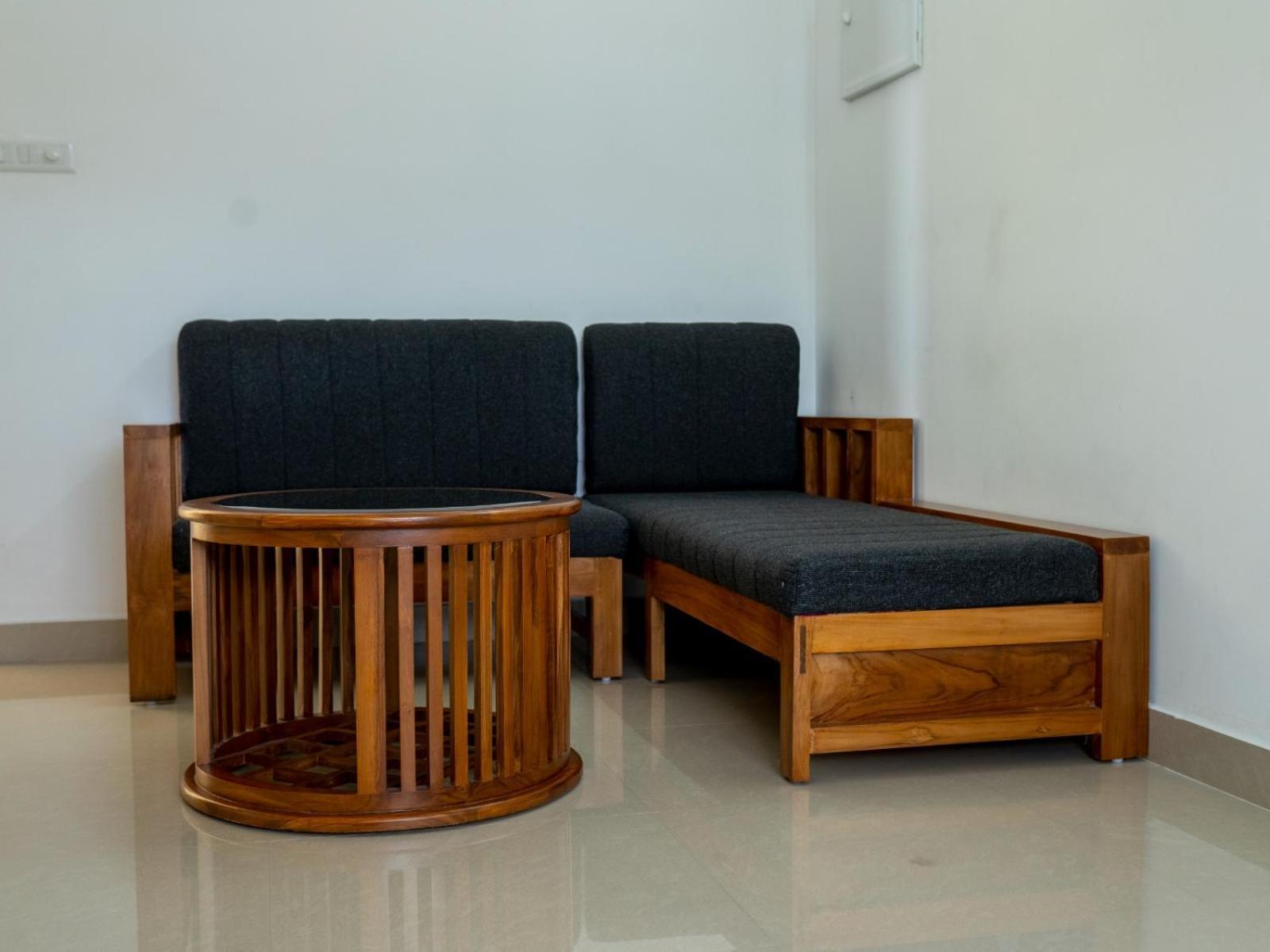 Alite Enclaves Fully Furnished Apartments Thrissur Екстериор снимка