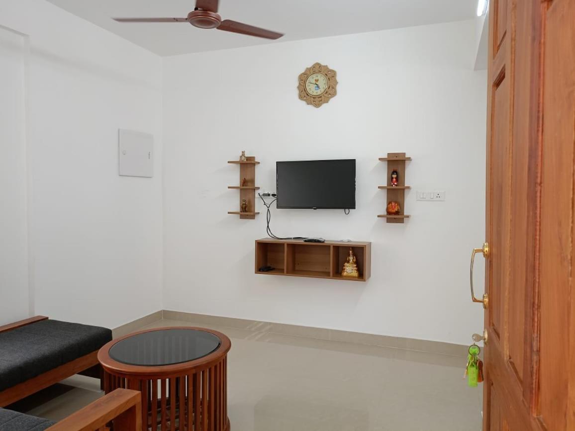 Alite Enclaves Fully Furnished Apartments Thrissur Екстериор снимка